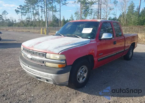 2000 Chevrolet Silverado 1500 Ls from USA, damaged, VIN 2GCEC19T1Y1113696